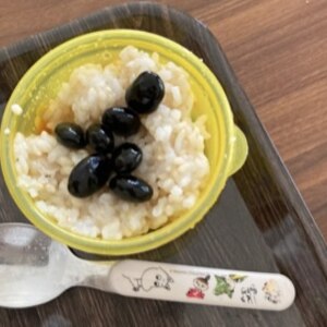 レタス黒豆ソーセージのサラダ